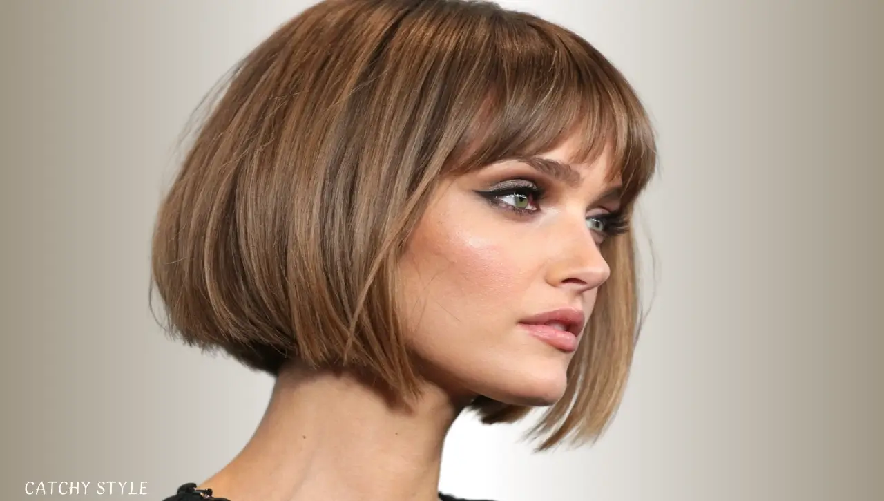 Layered bob with fringes Layered bob with fringes